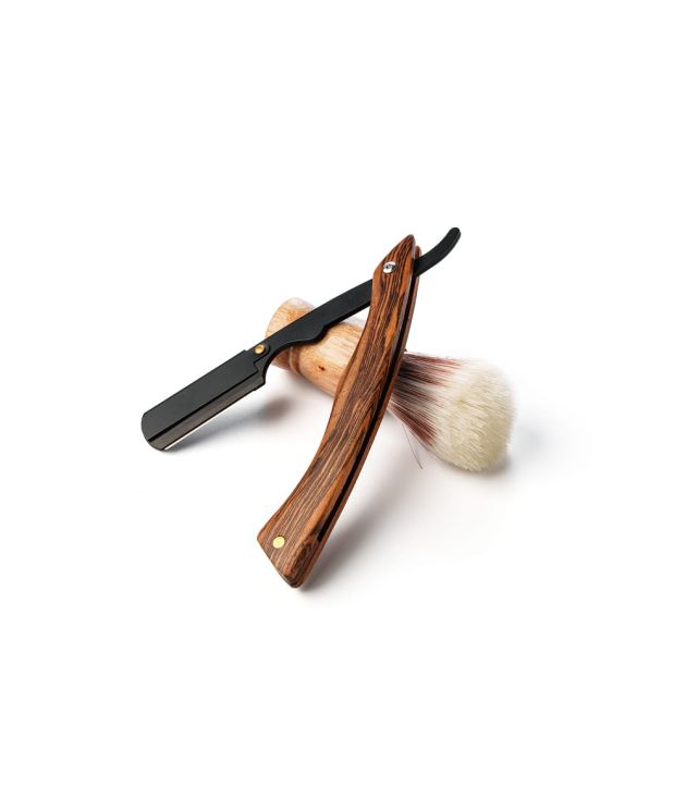 Classic straight razor and brush set